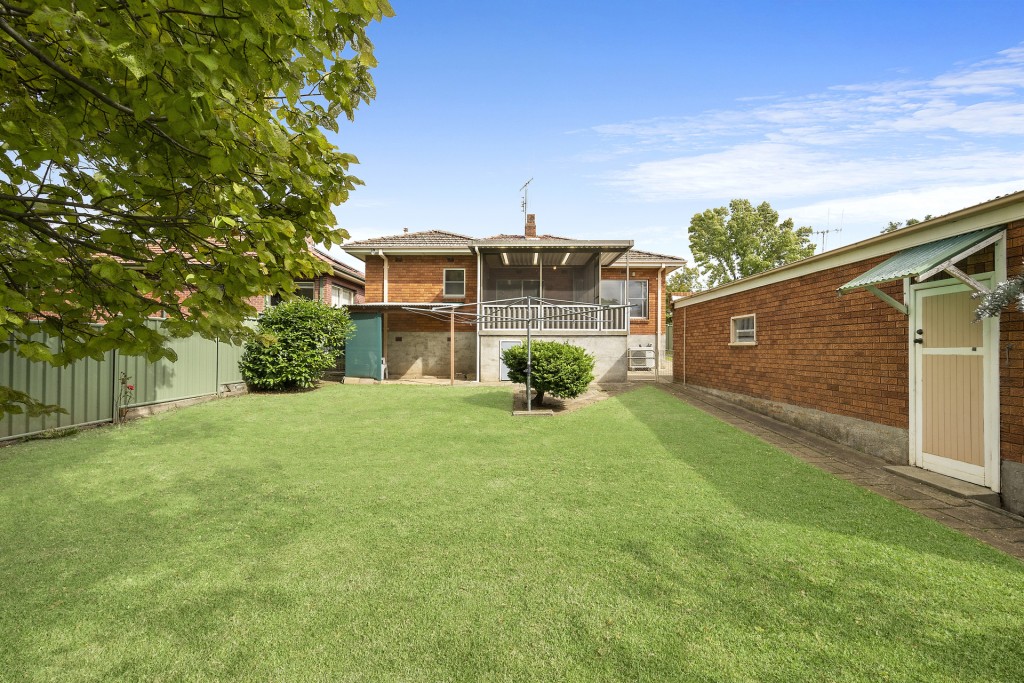 151 Warrendine Street, Orange NSW 2800 - photo 12