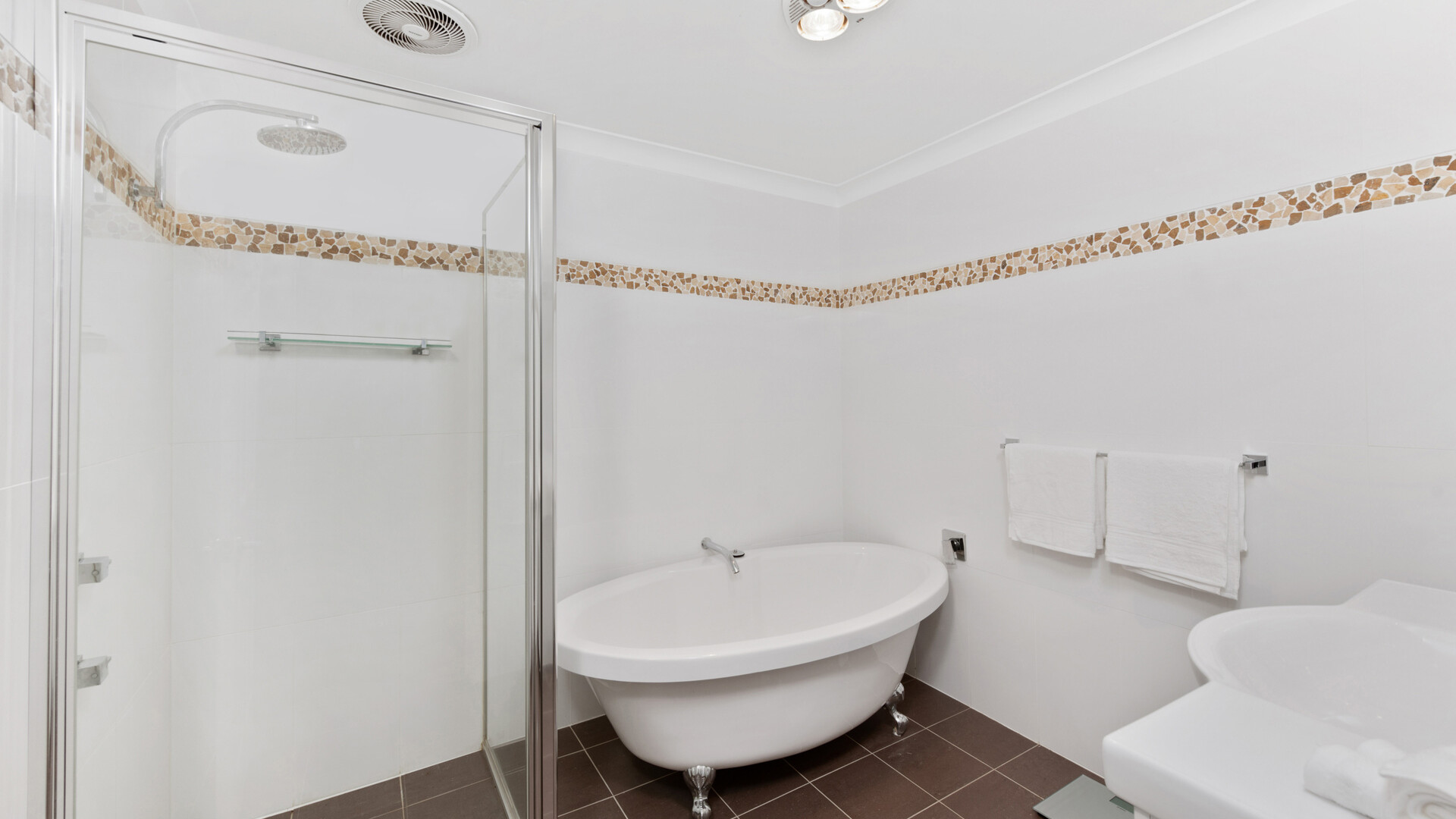 831 Lookout Road, Orange NSW 2800 - photo 17