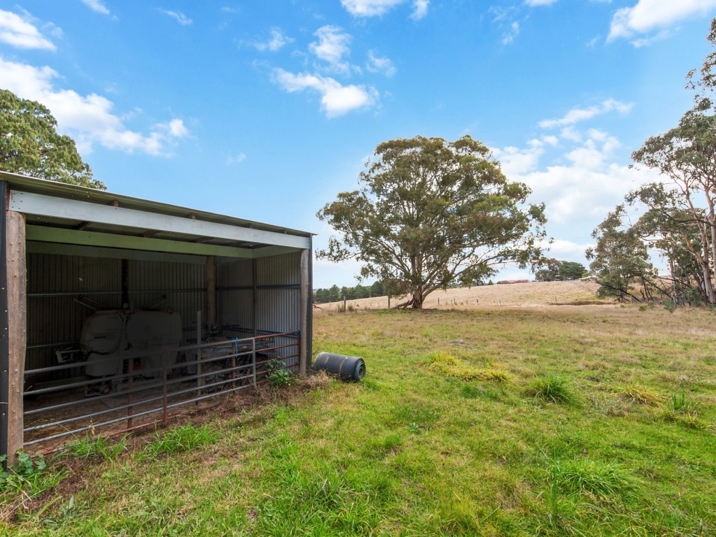 831 Lookout Road, Orange NSW 2800 - photo 24