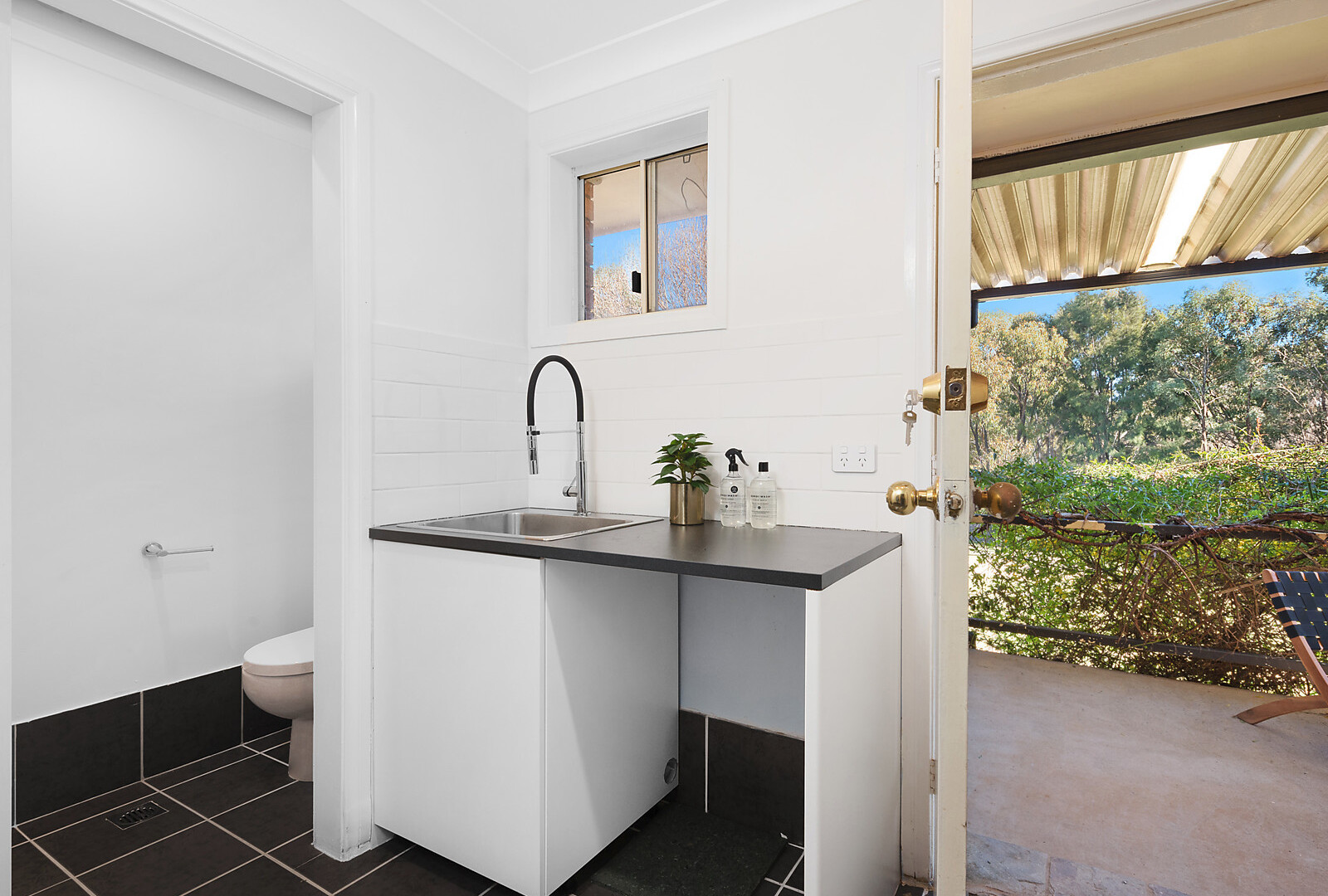 21 Kent Avenue, Orange NSW 2800 - photo 11