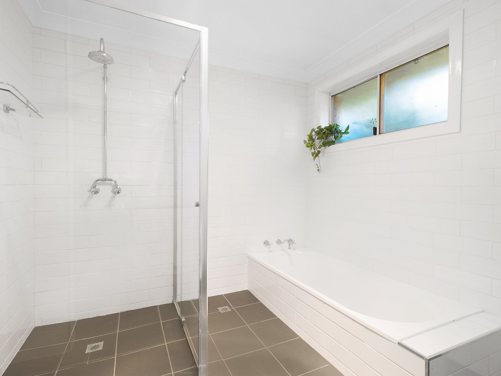 21 Kent Avenue, Orange NSW 2800 - photo 7