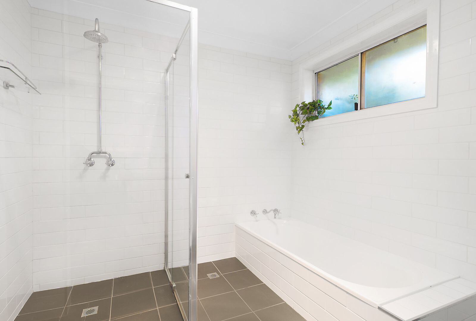 21 Kent Avenue, Orange NSW 2800 - photo 7