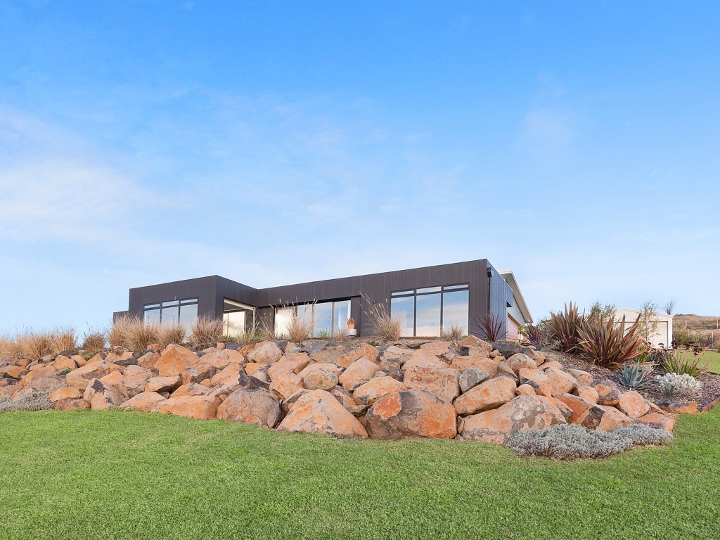 2 Patrick Close, Orange NSW 2800 - photo 25