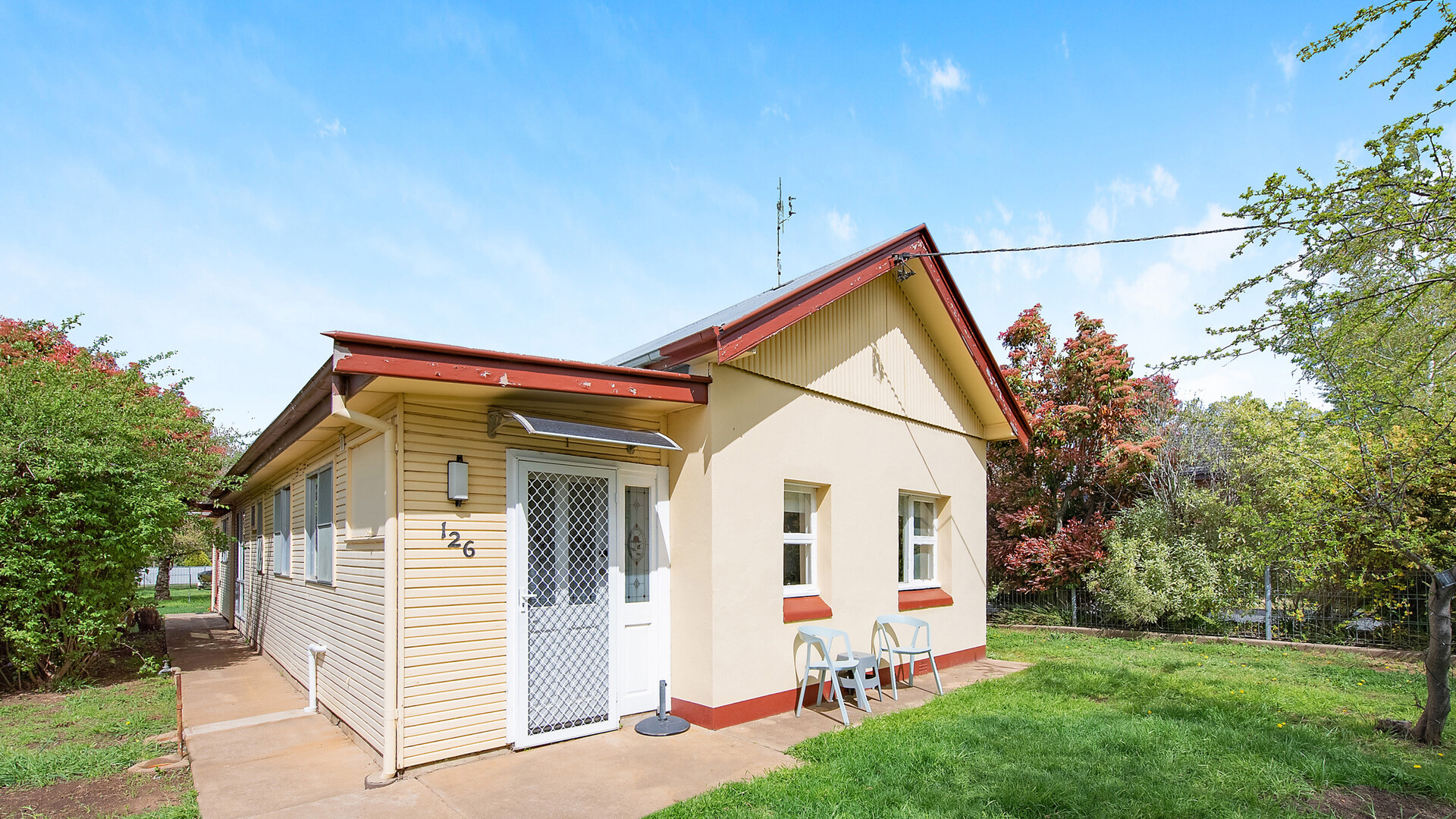 126 Sampson Street, Orange NSW 2800 - photo 15