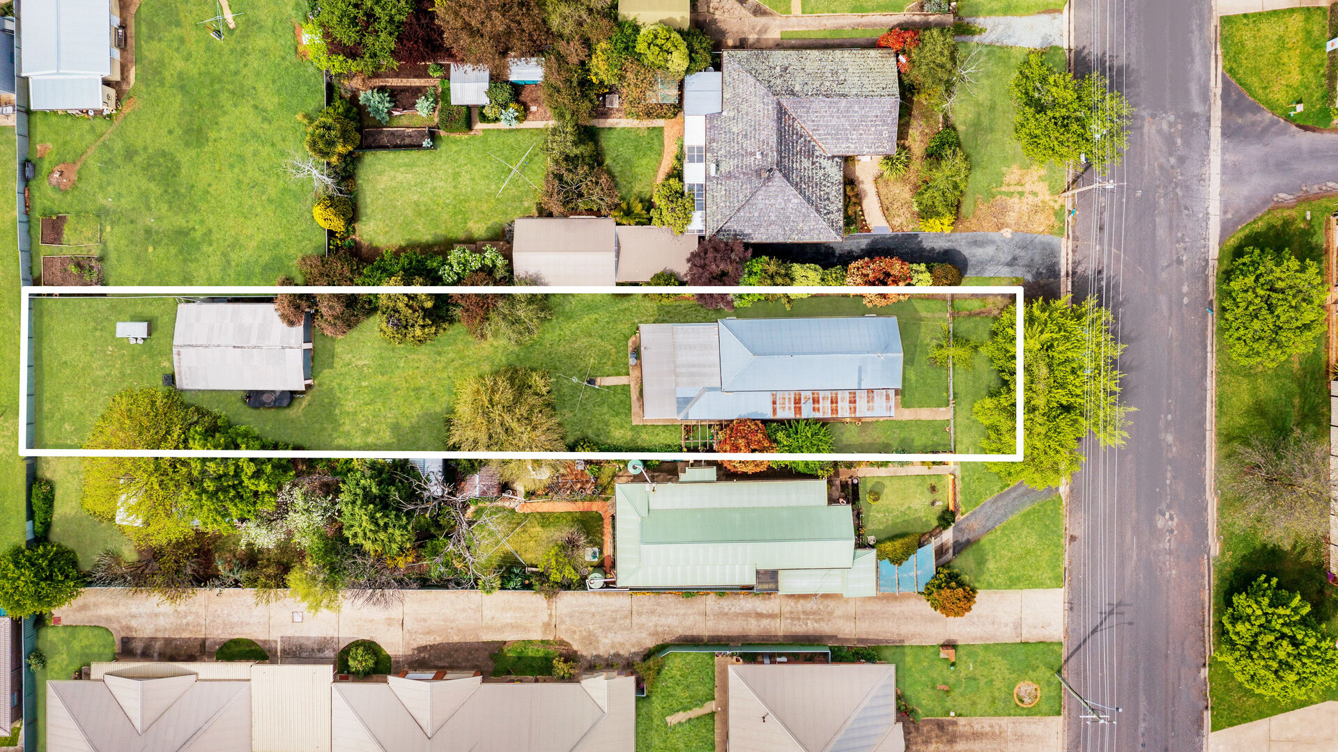 126 Sampson Street, Orange NSW 2800 - photo 16