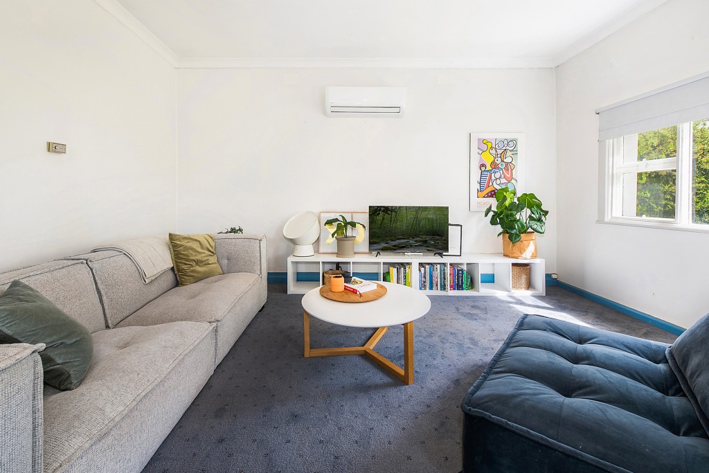 126 Sampson Street, Orange NSW 2800 - photo 3