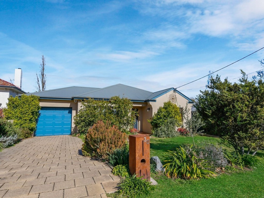 30 Casey Street, Orange NSW 2800 - McGrath Central West