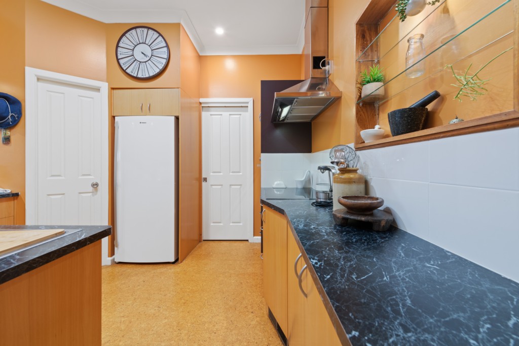 30 Casey Street, Orange NSW 2800 - photo 4