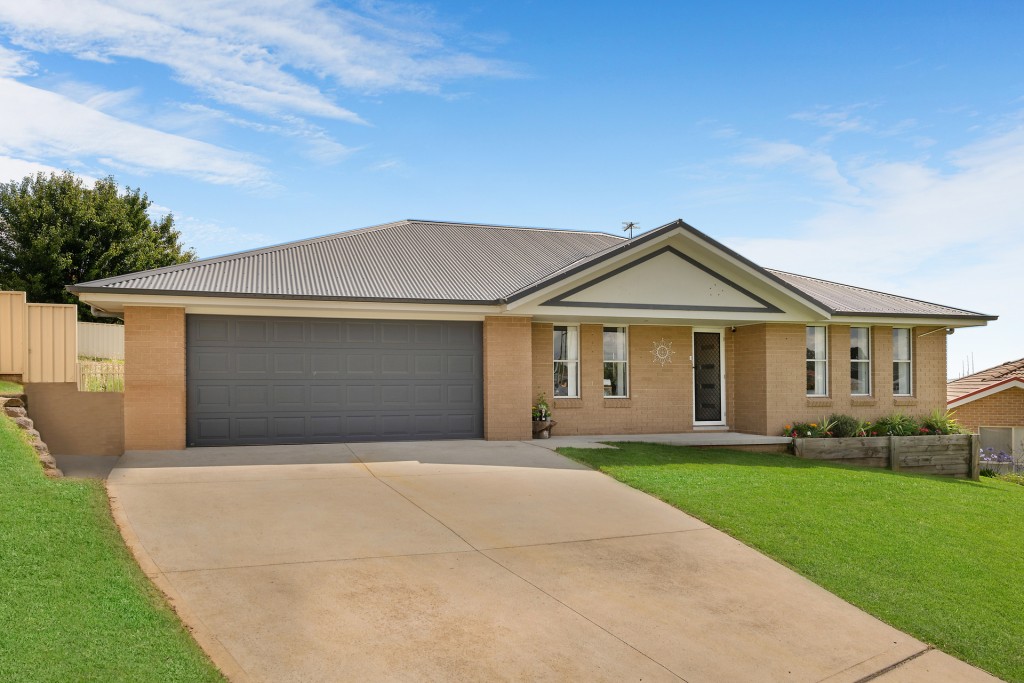 3 Maroney Close, Orange NSW 2800 - photo 14