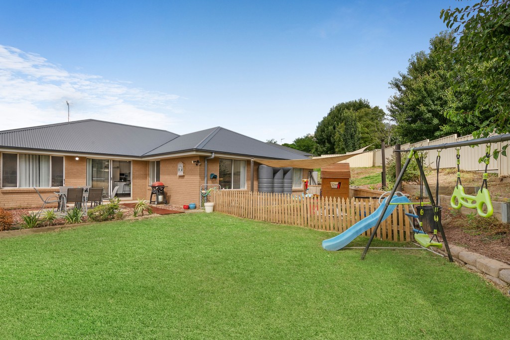 3 Maroney Close, Orange NSW 2800 - photo 5
