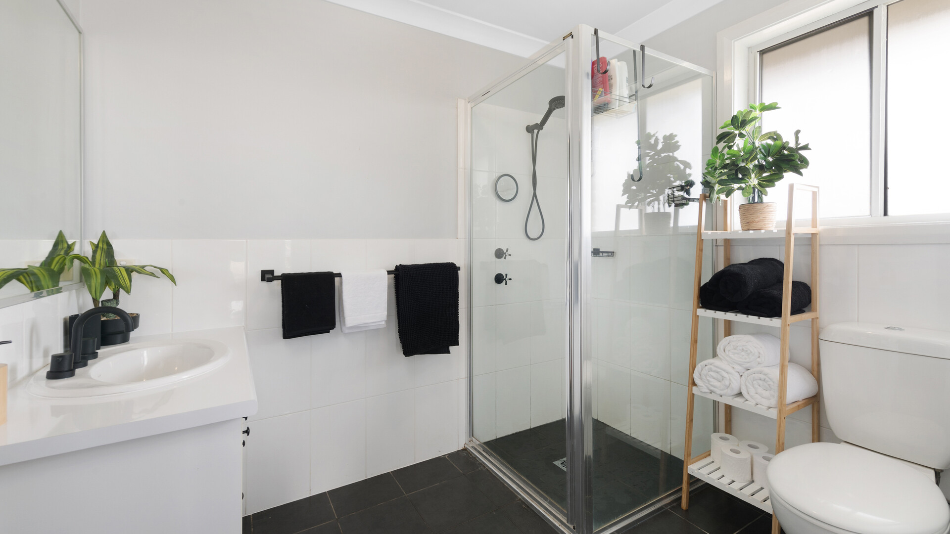 3 Maroney Close, Orange NSW 2800 - photo 8