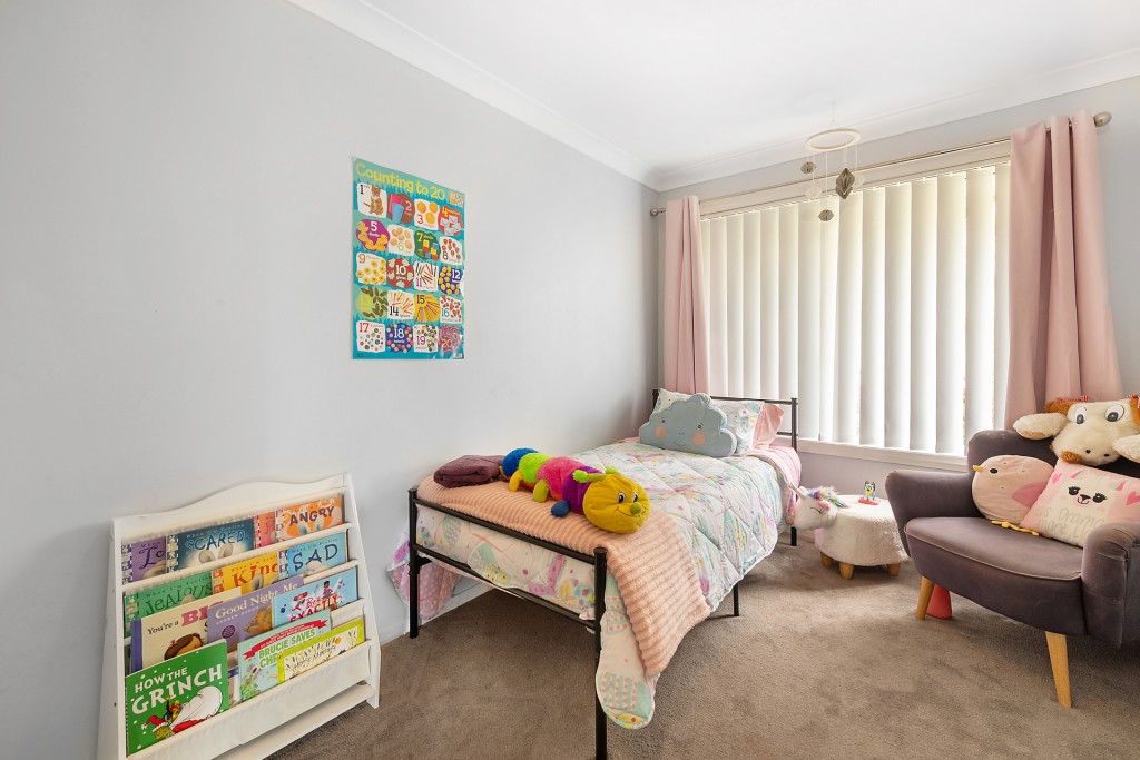 3 Maroney Close, Orange NSW 2800 - photo 10