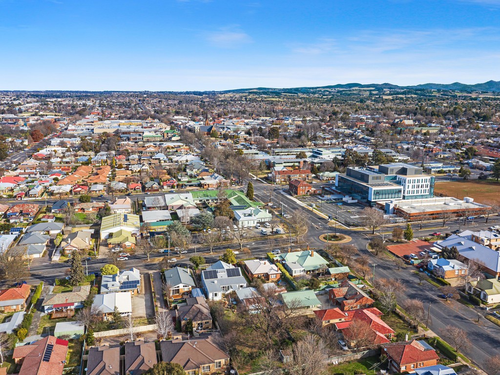 91 Dalton Street, Orange NSW 2800 - photo 3