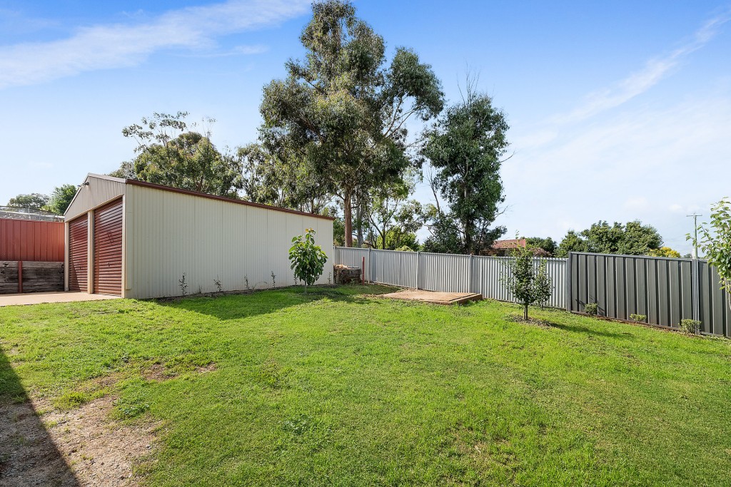 2 Torulosa Way, Orange NSW 2800 - photo 11