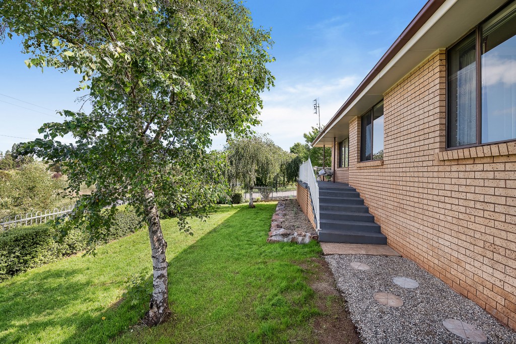 2 Torulosa Way, Orange NSW 2800 - photo 6