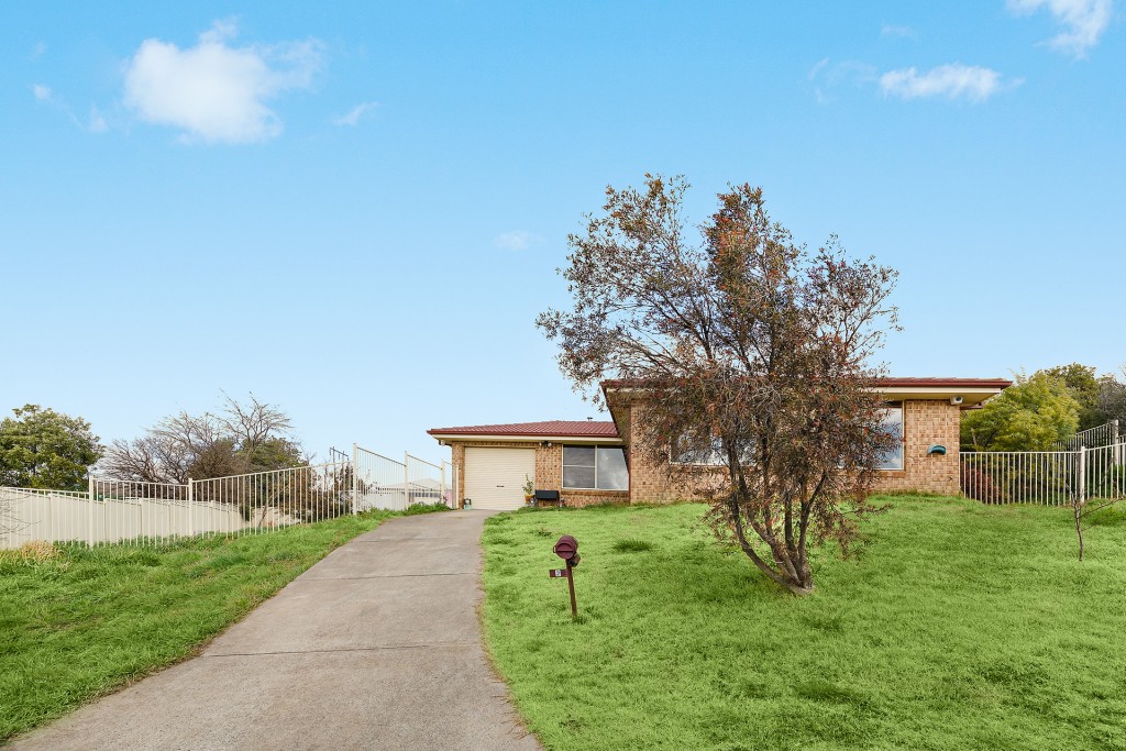 2 Emily Place, Orange NSW 2800 - McGrath Central West