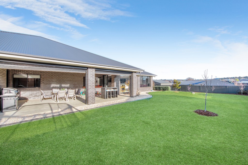 16 Manning Road, Orange NSW 2800 - photo 23