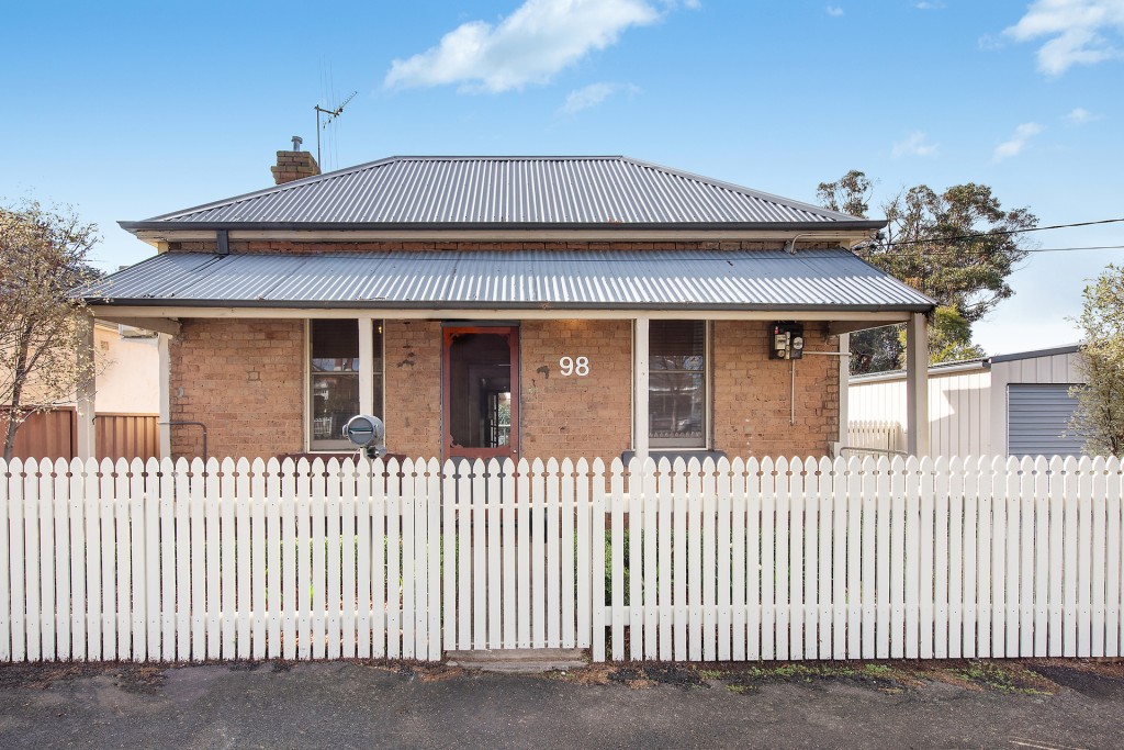98 McLachlan Street, Orange NSW 2800 - McGrath Central West