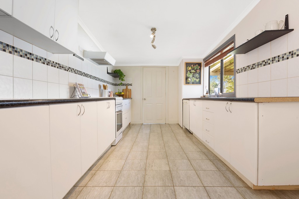 98 McLachlan Street, Orange NSW 2800 - photo 3