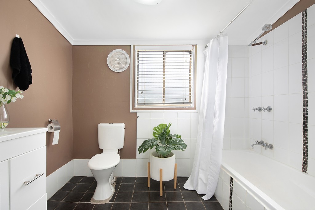 98 McLachlan Street, Orange NSW 2800 - photo 7