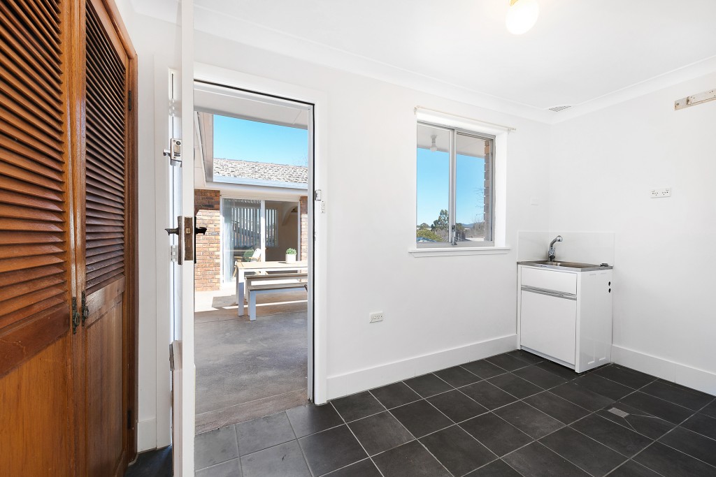 83 Burrendong Way, Orange NSW 2800 - photo 10