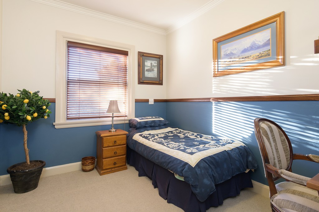 20 Molong Road, Orange NSW 2800 - photo 13