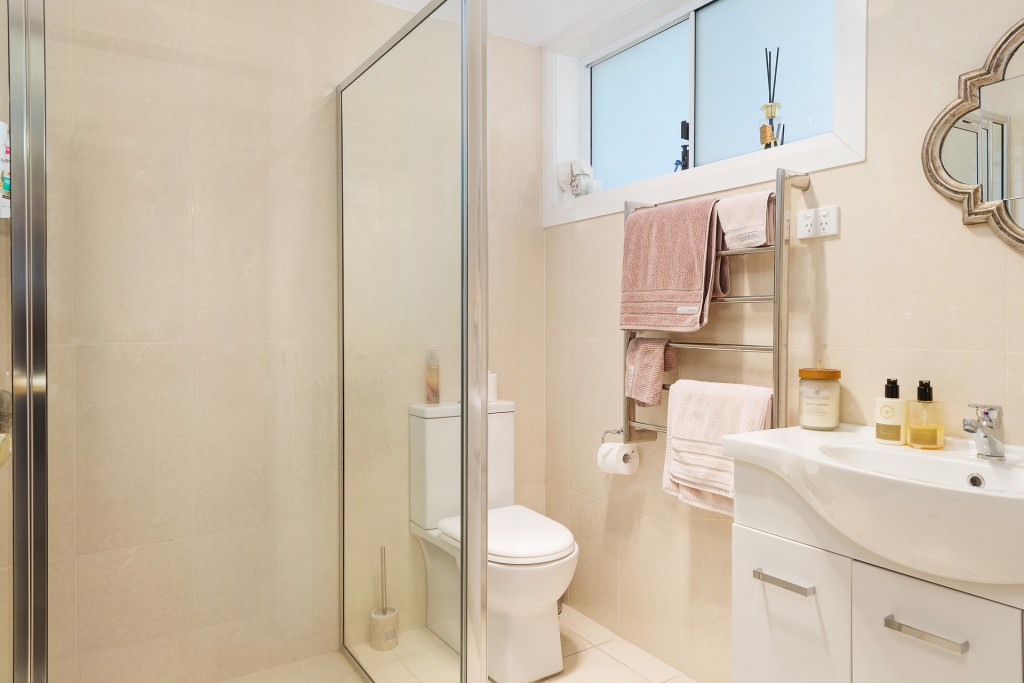 20 Molong Road, Orange NSW 2800 - photo 14