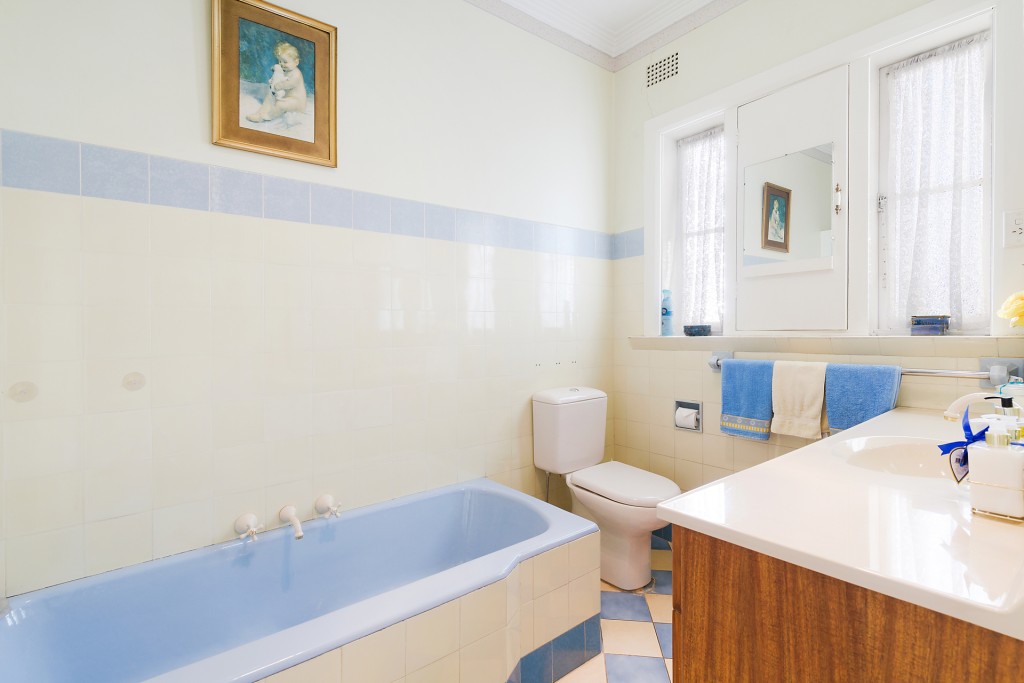 20 Molong Road, Orange NSW 2800 - photo 15