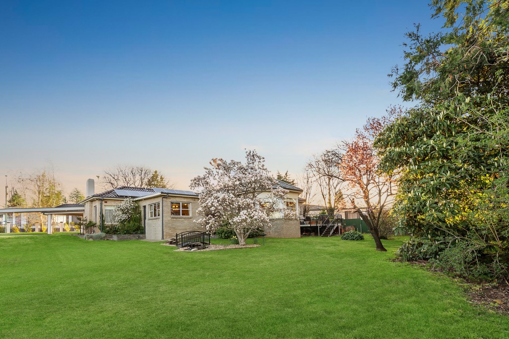 20 Molong Road, Orange NSW 2800 - photo 16