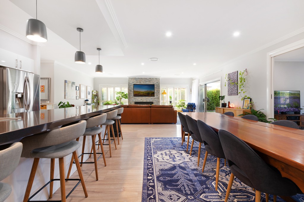 37 Lombardy Way, Orange NSW 2800 - photo 4