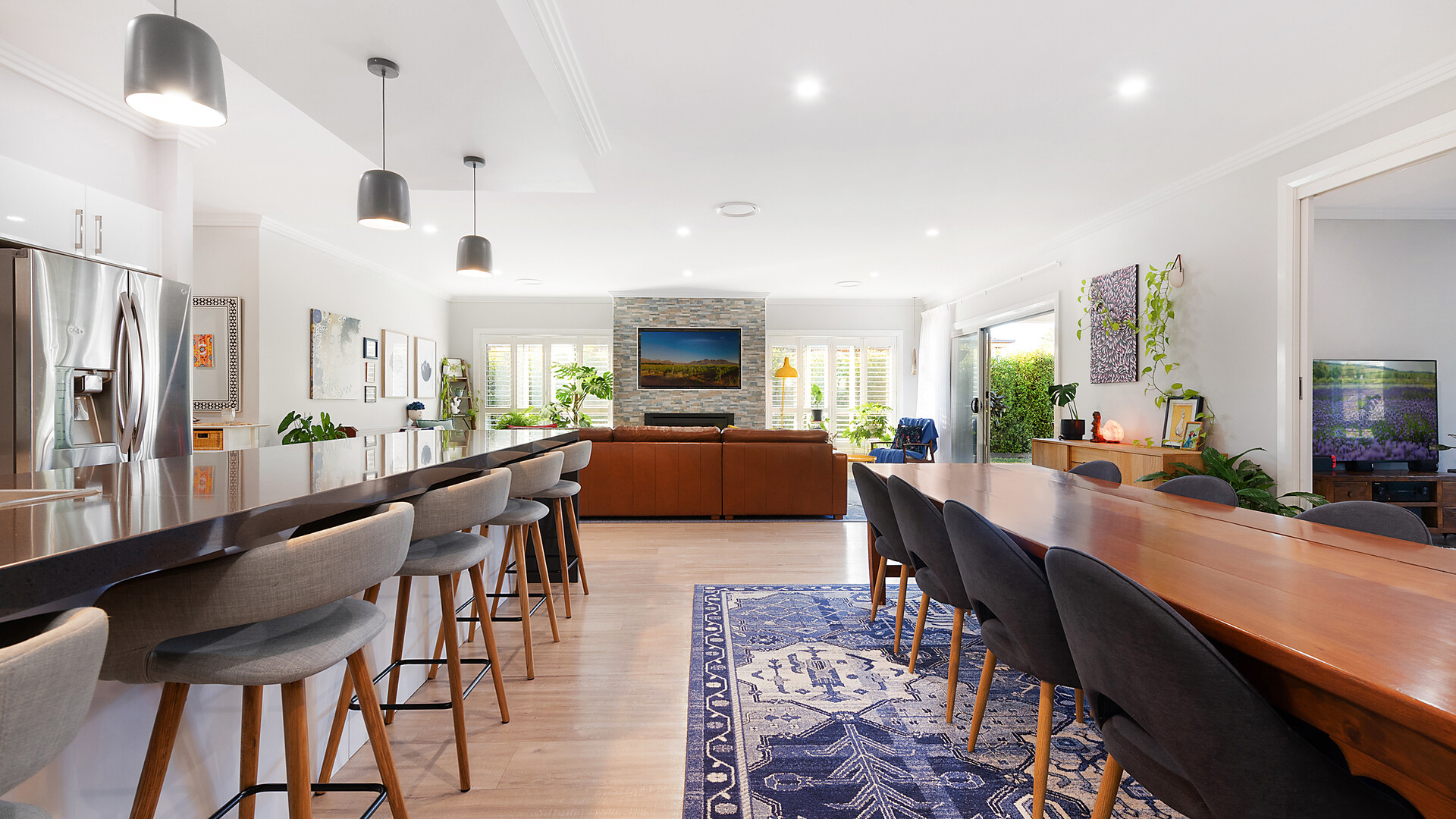 37 Lombardy Way, Orange NSW 2800 - photo 4