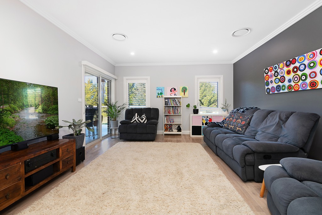 37 Lombardy Way, Orange NSW 2800 - photo 7