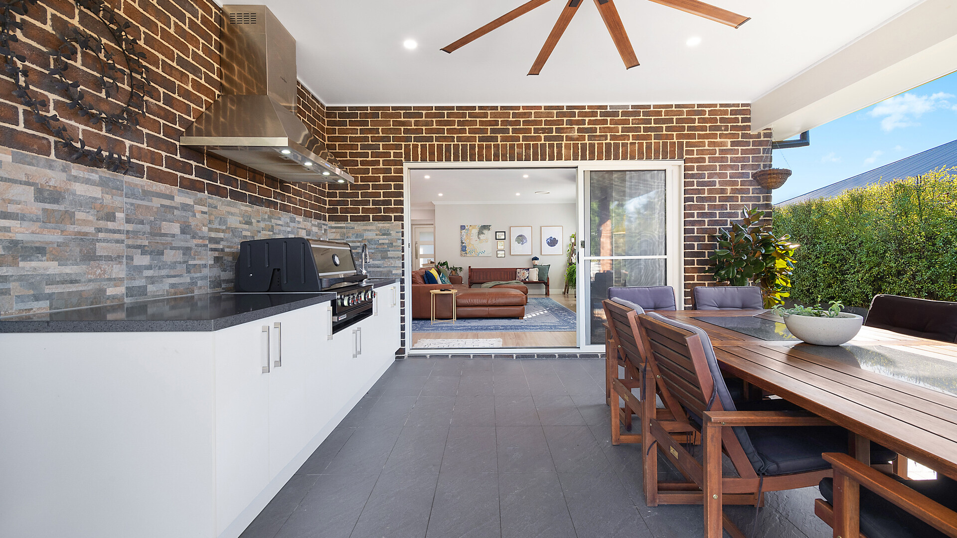 37 Lombardy Way, Orange NSW 2800 - photo 8