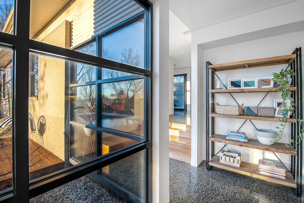 6 Green Lane, Orange NSW 2800 - photo 11