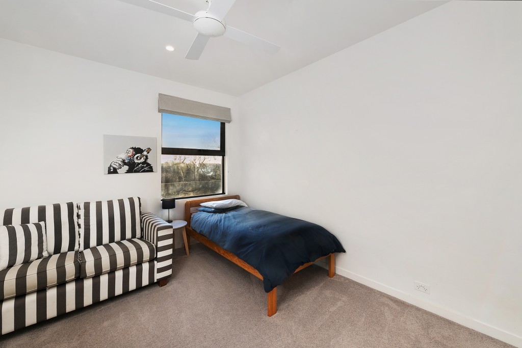 6 Green Lane, Orange NSW 2800 - photo 9