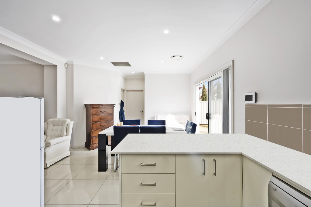 2/19 Moonstone Drive, Orange NSW 2800 - photo 4
