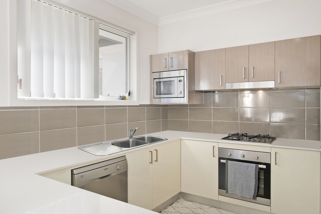 2/19 Moonstone Drive, Orange NSW 2800 - photo 5