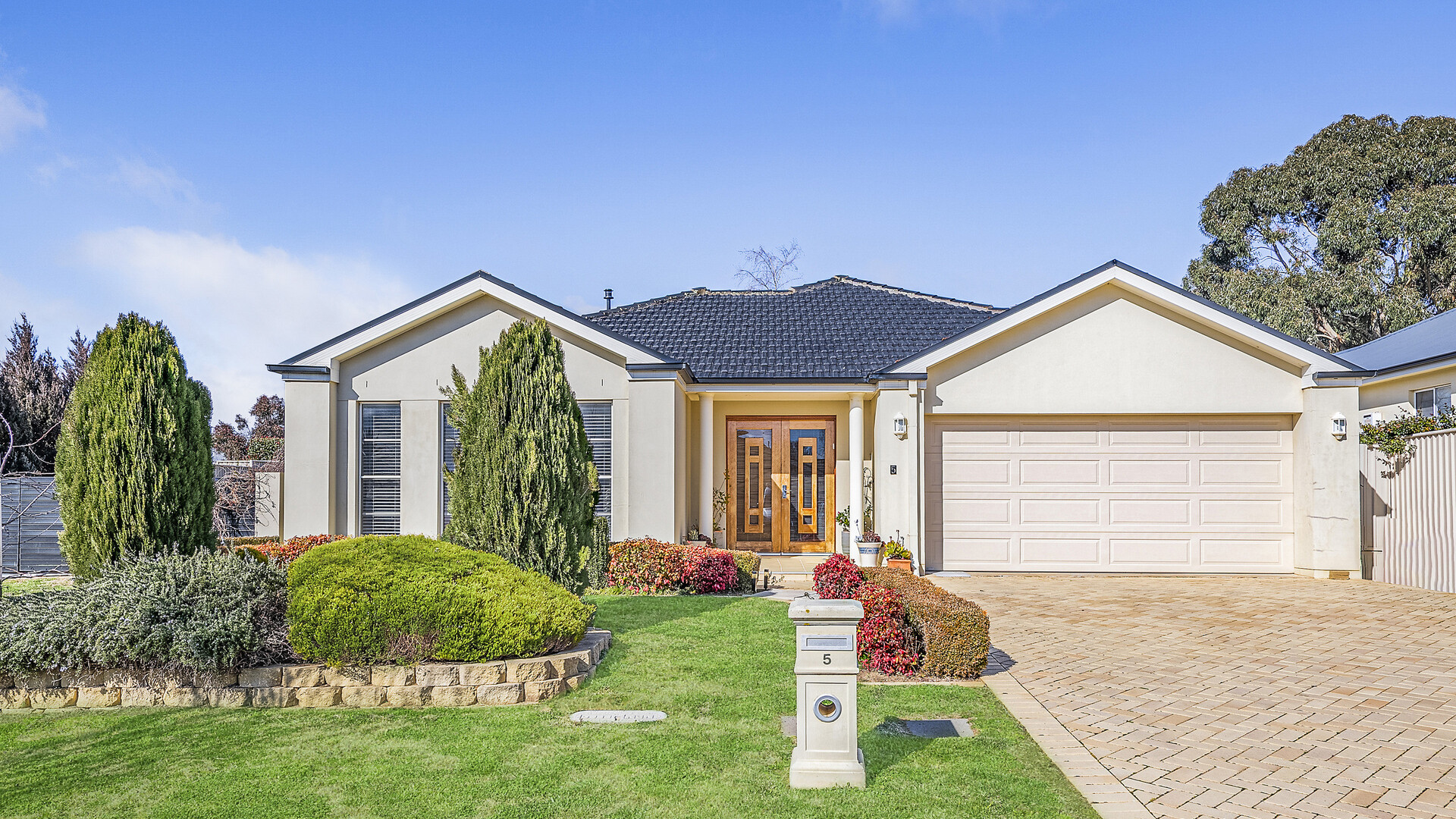 5 Lisbon Circuit, Orange NSW 2800 - photo 18