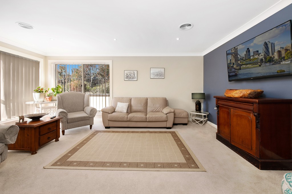 5 Lisbon Circuit, Orange NSW 2800 - photo 5