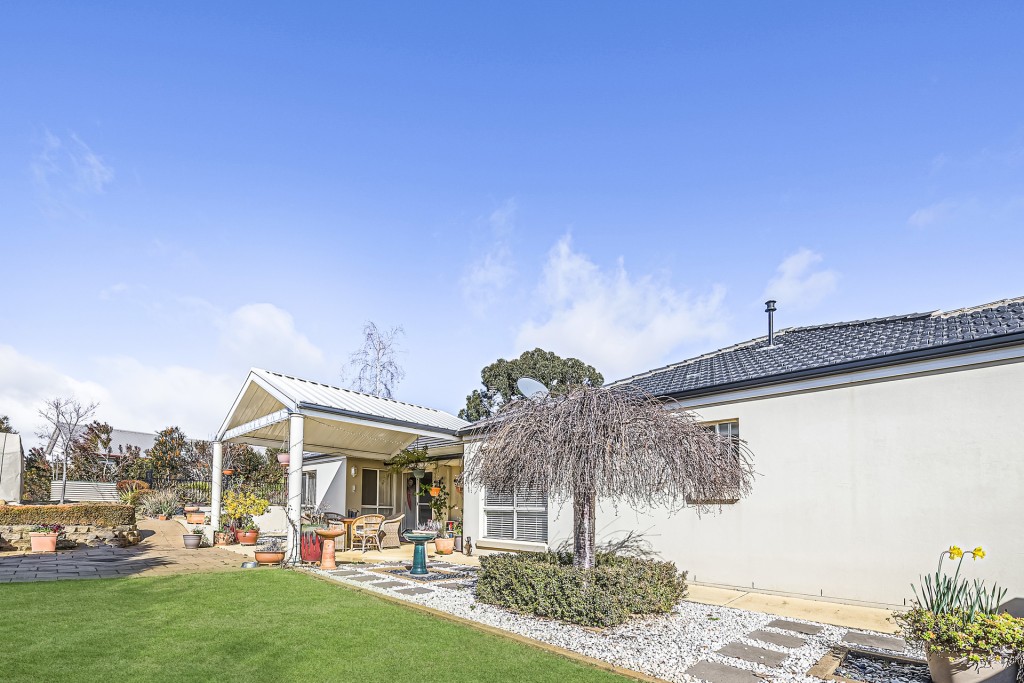 5 Lisbon Circuit, Orange NSW 2800 - photo 10