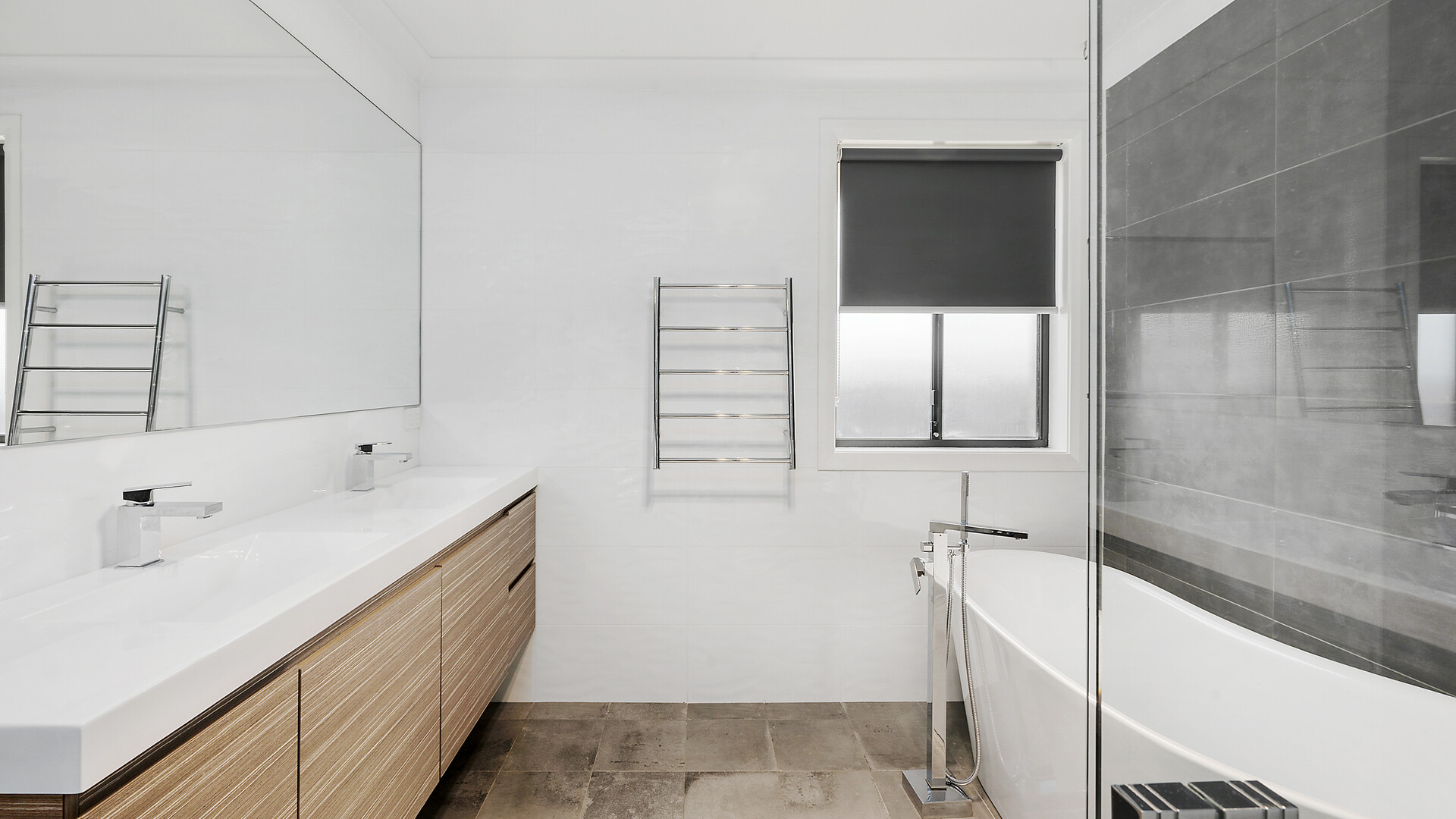 22 Lisbon Circuit, Orange NSW 2800 - photo 12