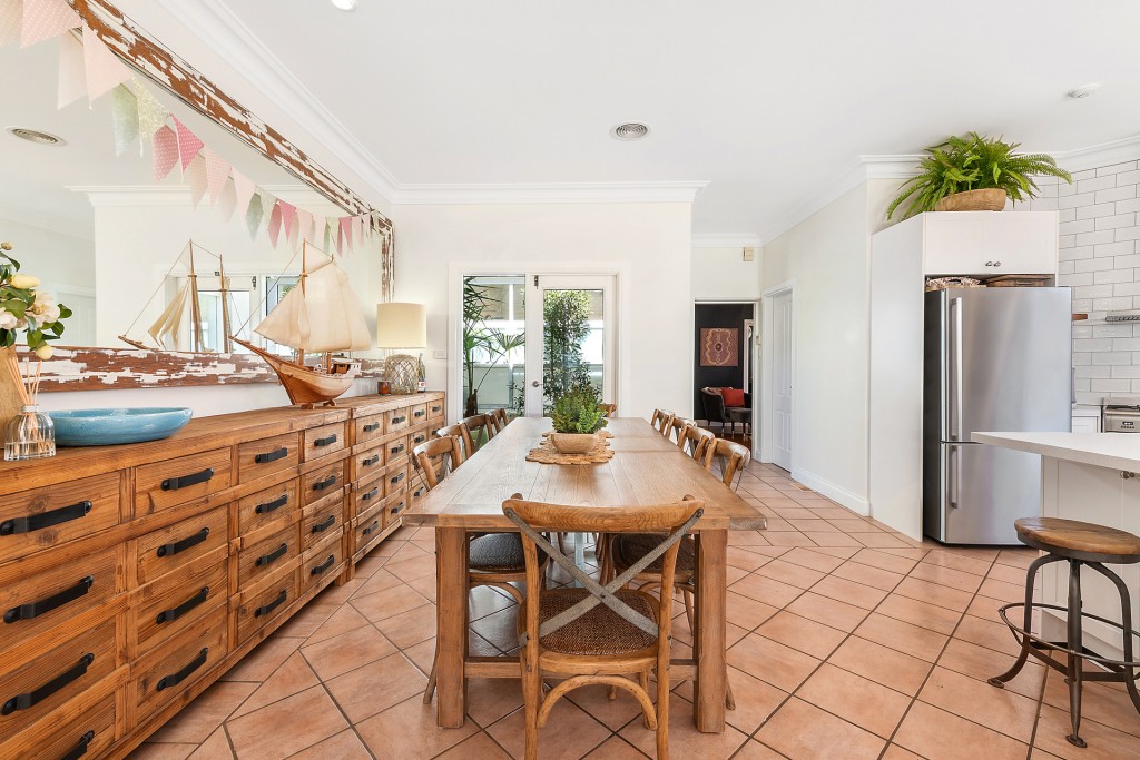 7 Benview Avenue, Orange NSW 2800 - photo 11