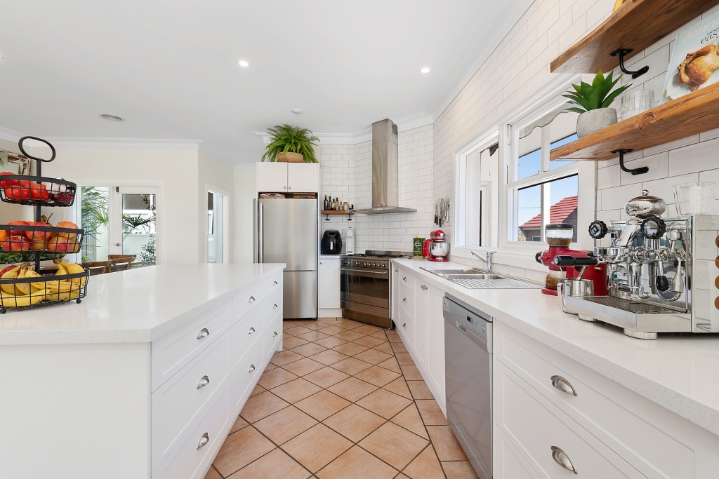 7 Benview Avenue, Orange NSW 2800 - photo 9