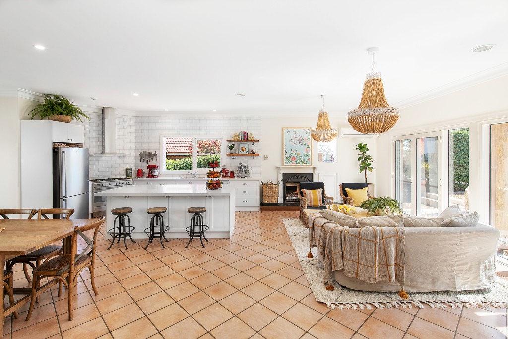 7 Benview Avenue, Orange NSW 2800 - photo 10