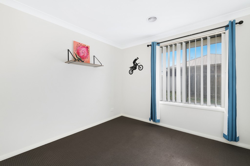 20 William Maker Drive, Orange NSW 2800 - photo 10