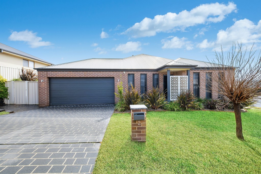 2 Eurawillah Street, Orange NSW 2800 - McGrath Central West