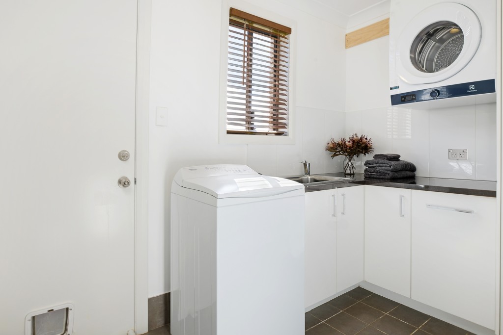 2 Eurawillah Street, Orange NSW 2800 - photo 12