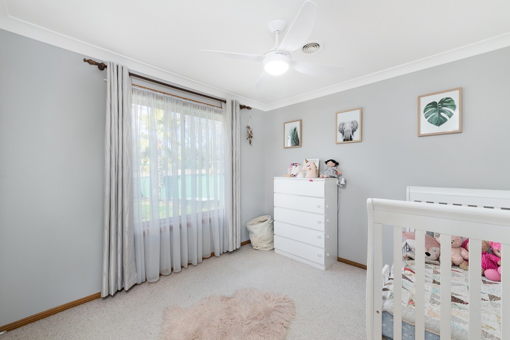 3 Hereford Place, Orange NSW 2800 - photo 13