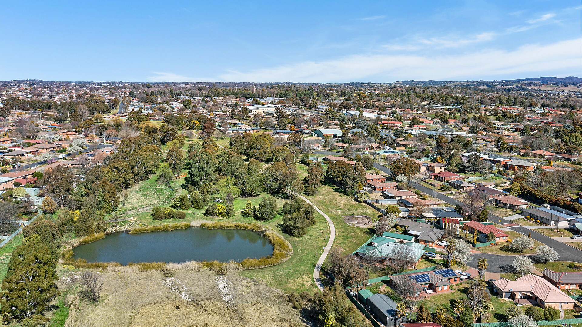 3 Hereford Place, Orange NSW 2800 - photo 16