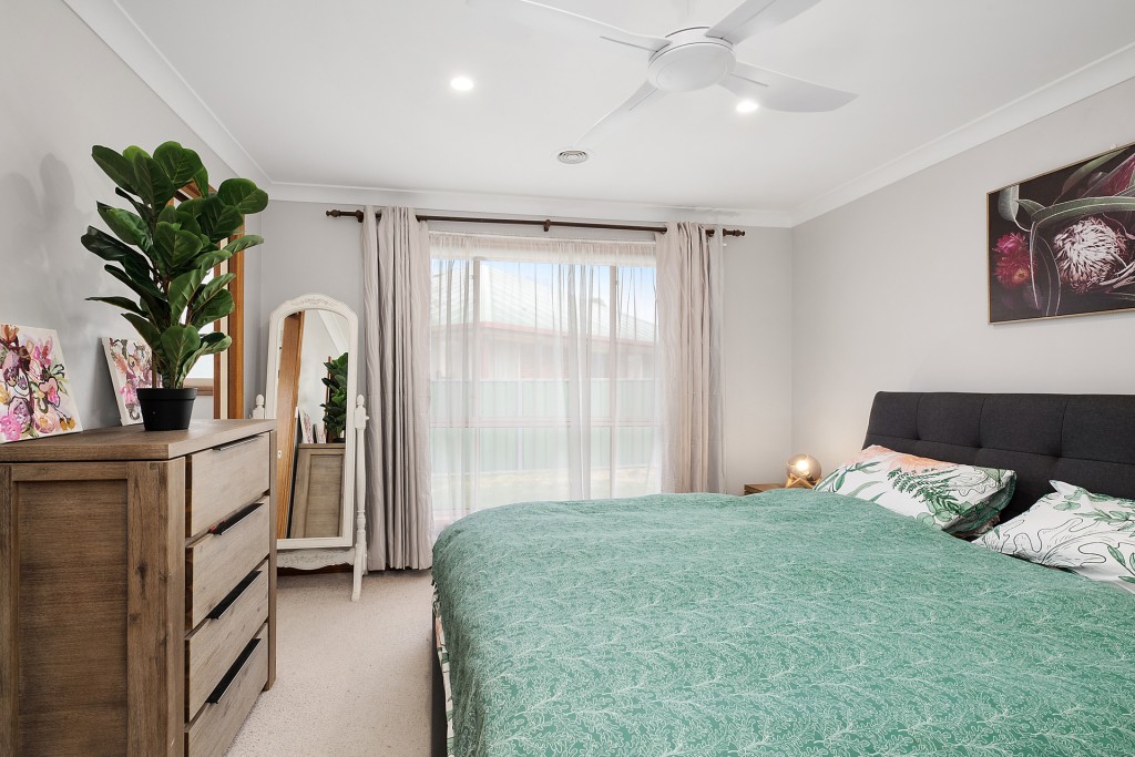 3 Hereford Place, Orange NSW 2800 - photo 8